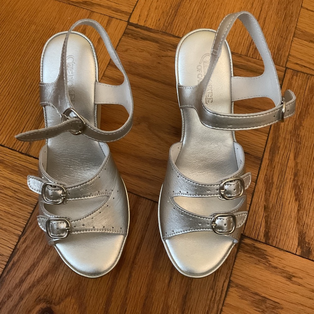 Cherokee of California Stevie Silver color shoes